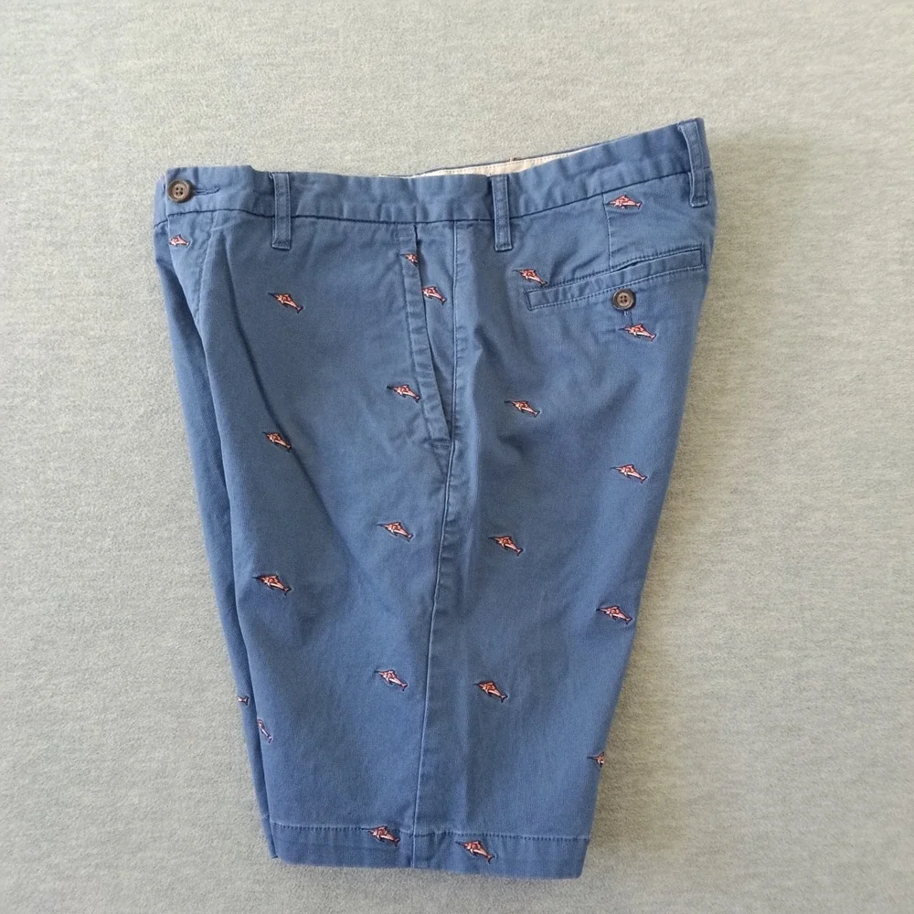 Tommy Bahama Mens Blue Marlin Embroidered Chino Shorts Size 33